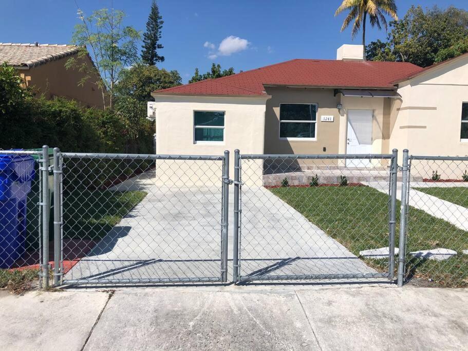 New Luxurious Studio Private In The Heart Of Miami Dış mekan fotoğraf